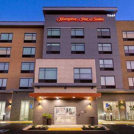 Hampton Inn & Suites Ontario Rancho Cucamonga Zewnętrze zdjęcie