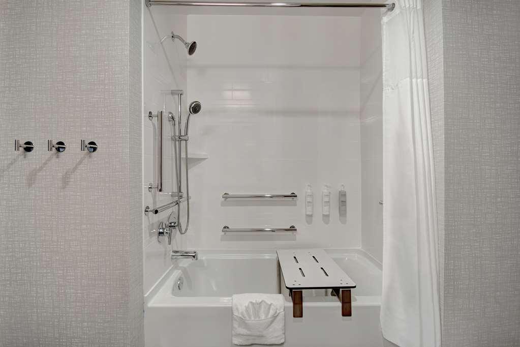 Hampton Inn & Suites Ontario Rancho Cucamonga Zewnętrze zdjęcie