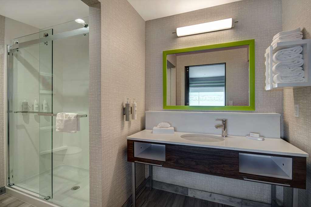 Hampton Inn & Suites Ontario Rancho Cucamonga Zewnętrze zdjęcie