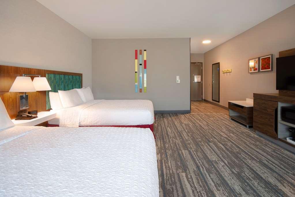 Hampton Inn & Suites Ontario Rancho Cucamonga Pokój zdjęcie